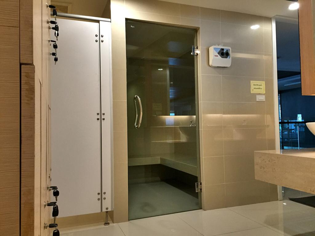 Cozy Studio Walk To Bts Free Wi-Fi Great Location Banguecoque Exterior foto