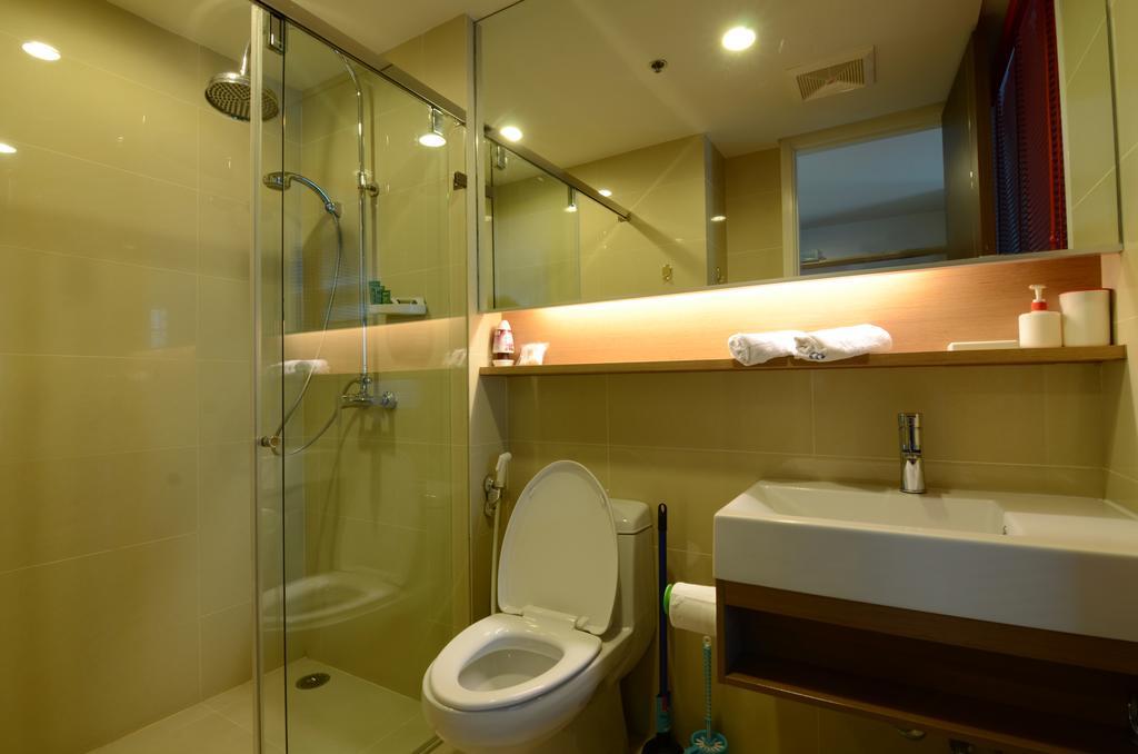 Cozy Studio Walk To Bts Free Wi-Fi Great Location Banguecoque Exterior foto